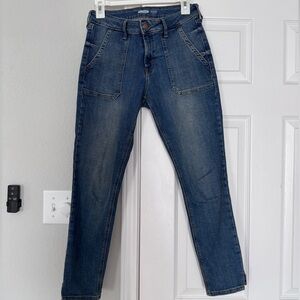 Women's Blue Jeans Old Navy Size 6